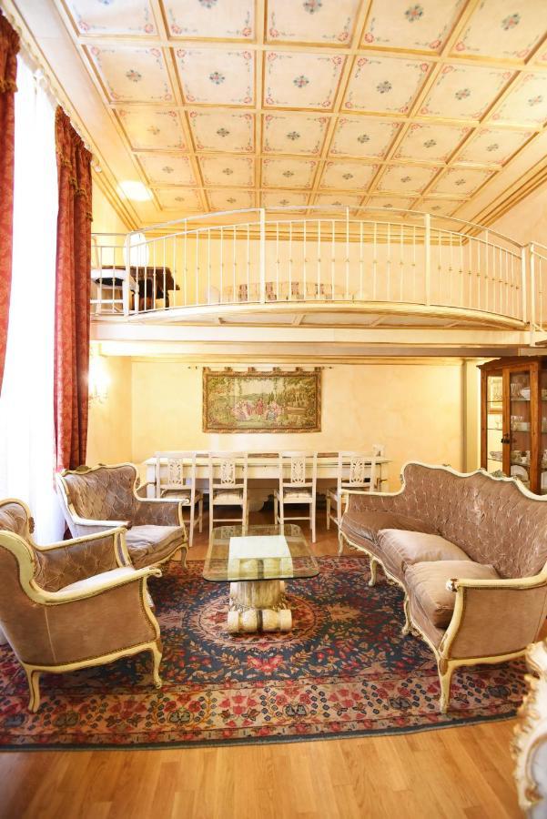 Italian Experience-suite Medici Apartment Florence