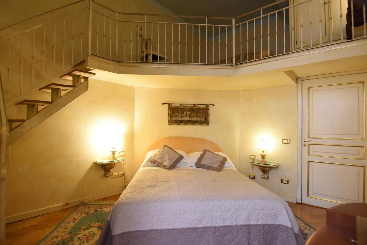 Italian Experience-suite Medici Apartment Florence